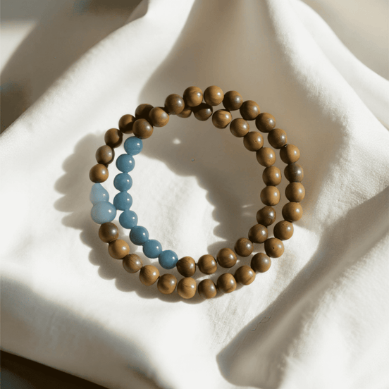 Blue Jade & Sandalwood Gourd Bracelet – Relaxation & Good Fortune