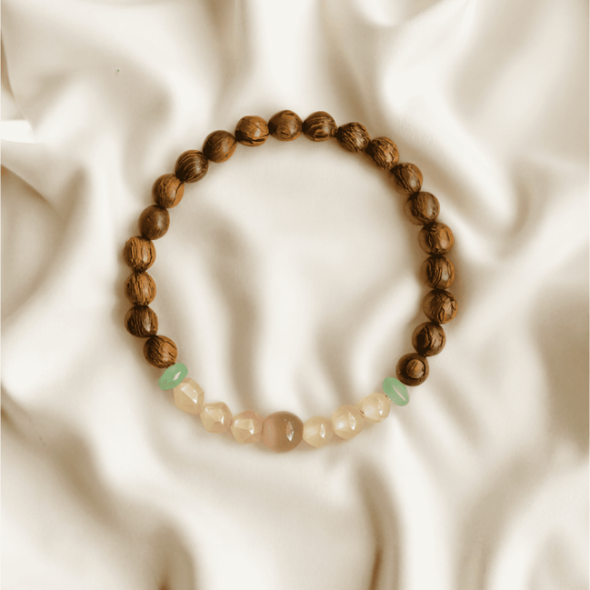 Golden Sandalwood & Green Dongling Jade Bracelet – Emotional Stability